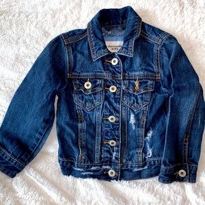 abercrombie KIDS jean jacket size 3/4 EUC! Distressed and patterned lining.